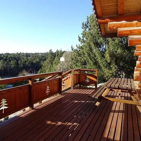 Individuel 4 * En Rondins Sur Pyrenees 2000 Villa
